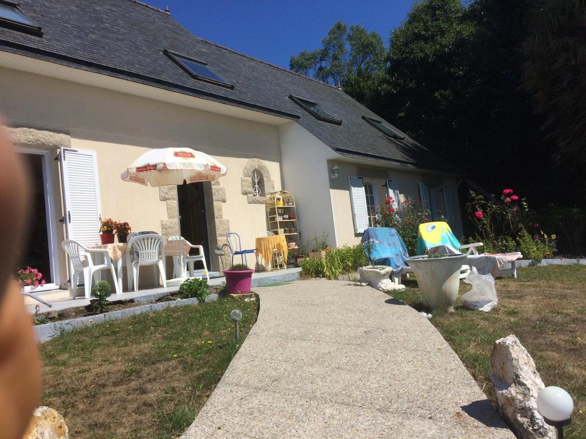 Bed and Breakfast Aux 2 Oies Plouider Exterior foto